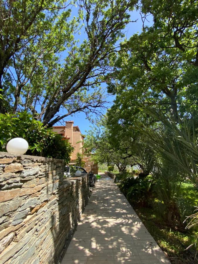 Getaway Andros Villa Kourelio Екстериор снимка